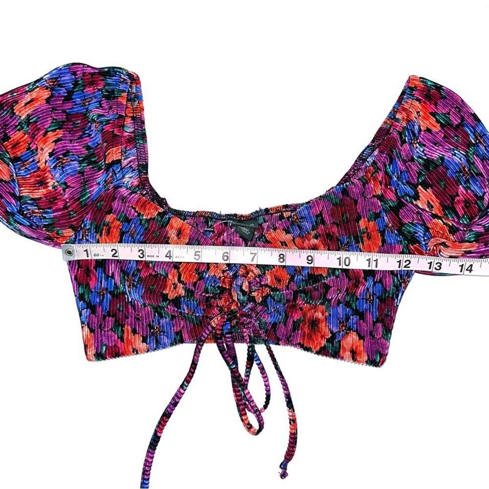 SOLD 💕Wild Fable Floral Bell Sleeve Tie Front Crop Top - Picture 10 of 12